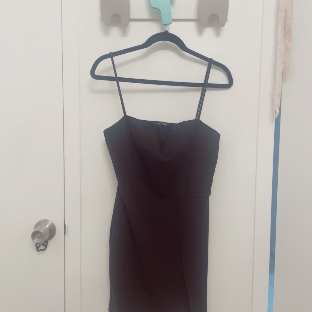 Fashion Nova Elegant Black Spaghetti Strap Dress